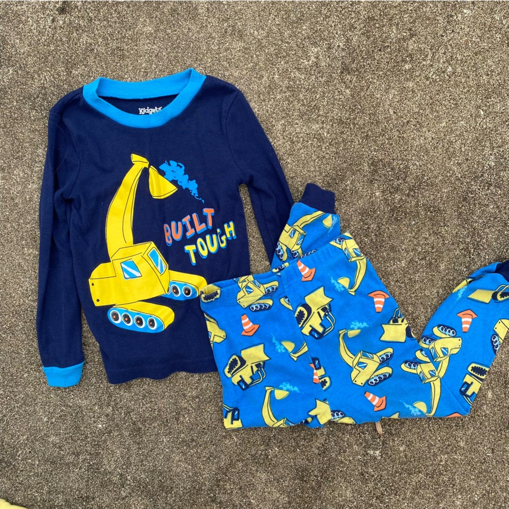 Kidgets Navy and‎ Bright Blue Construction Pajama Set